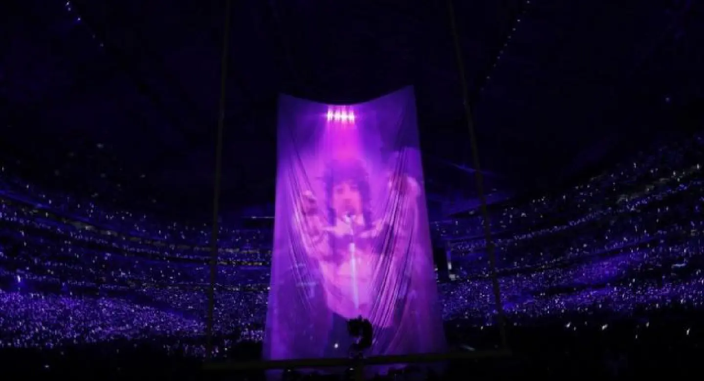 Justin Timberlake salutes Prince in Super Bowl halftime dance party