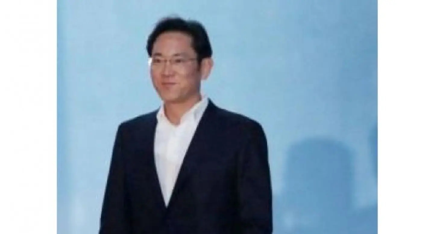 Lee Jae-yong gets suspended sentence, released in appeals trial