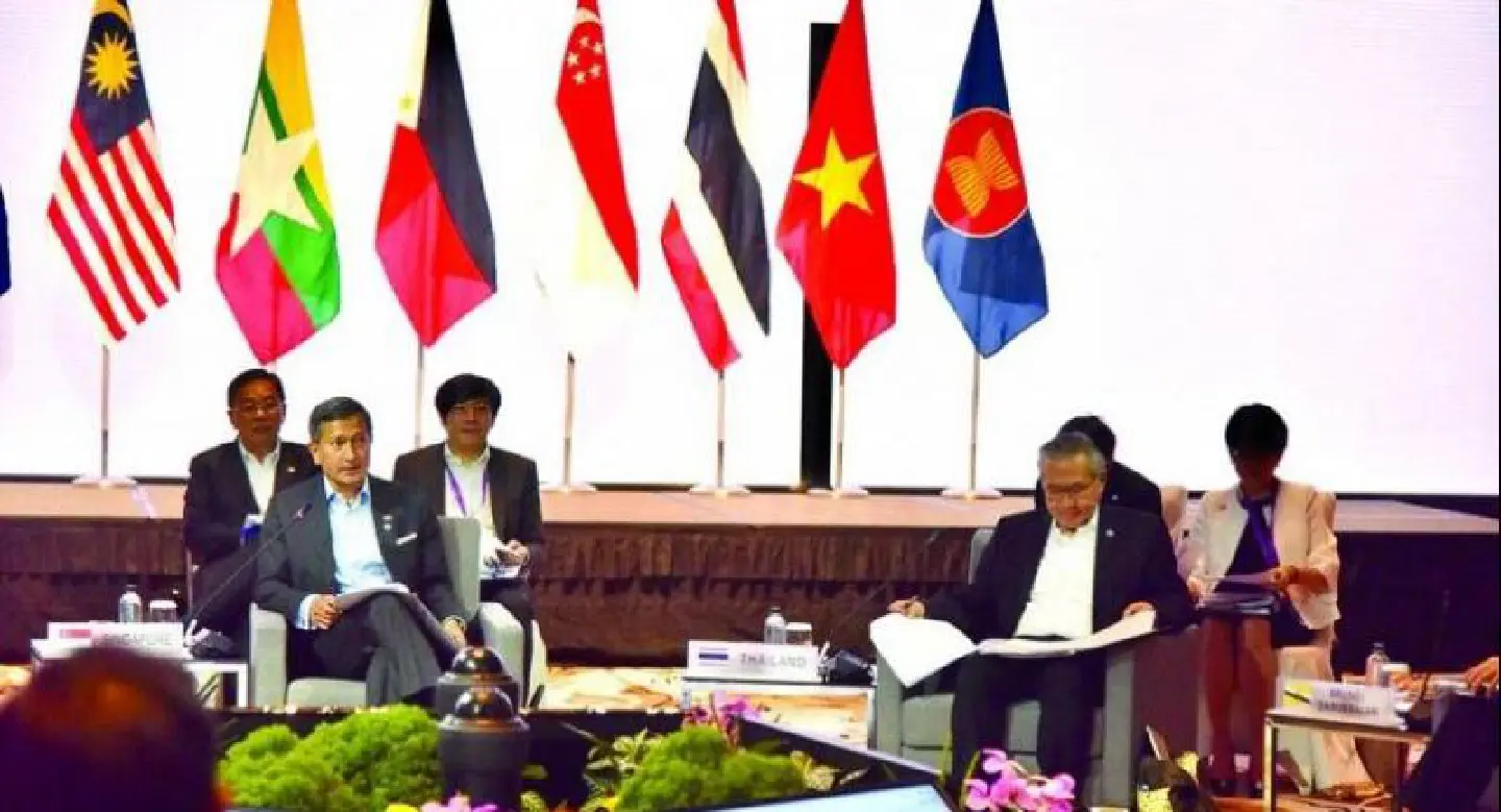 Asean members back Surakiart board on Rakhine crisis Asean members back Surakiart board on Rakhine crisis