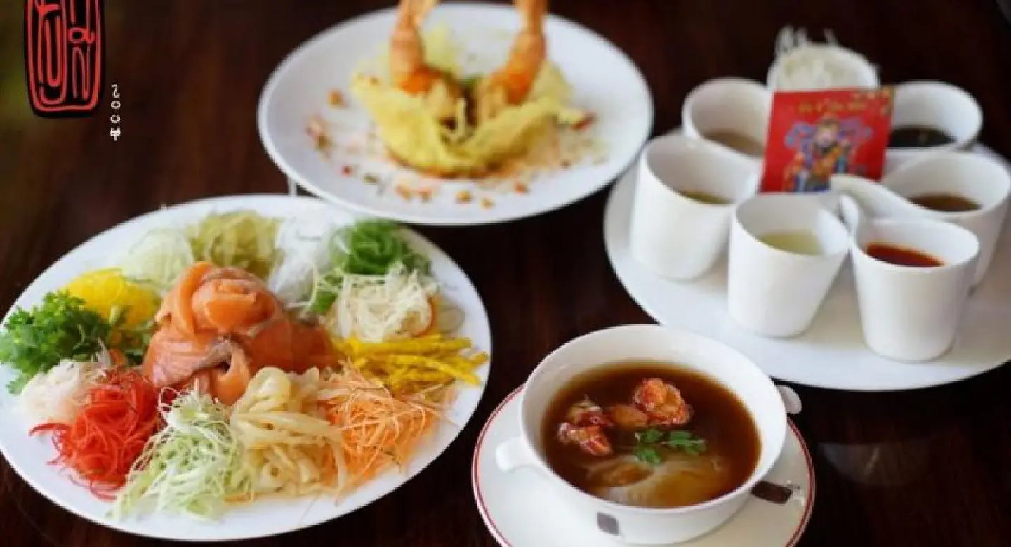 Finest dining at the Dhara Dhevi Finest dining at the Dhara Dhevi
