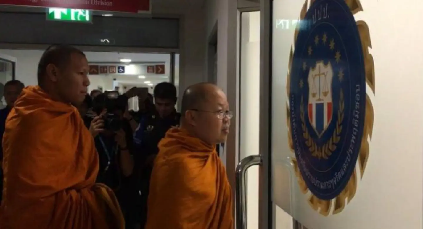 Ex-official, monk deny embezzling temple funds Ex-official, monk deny embezzling temple funds
