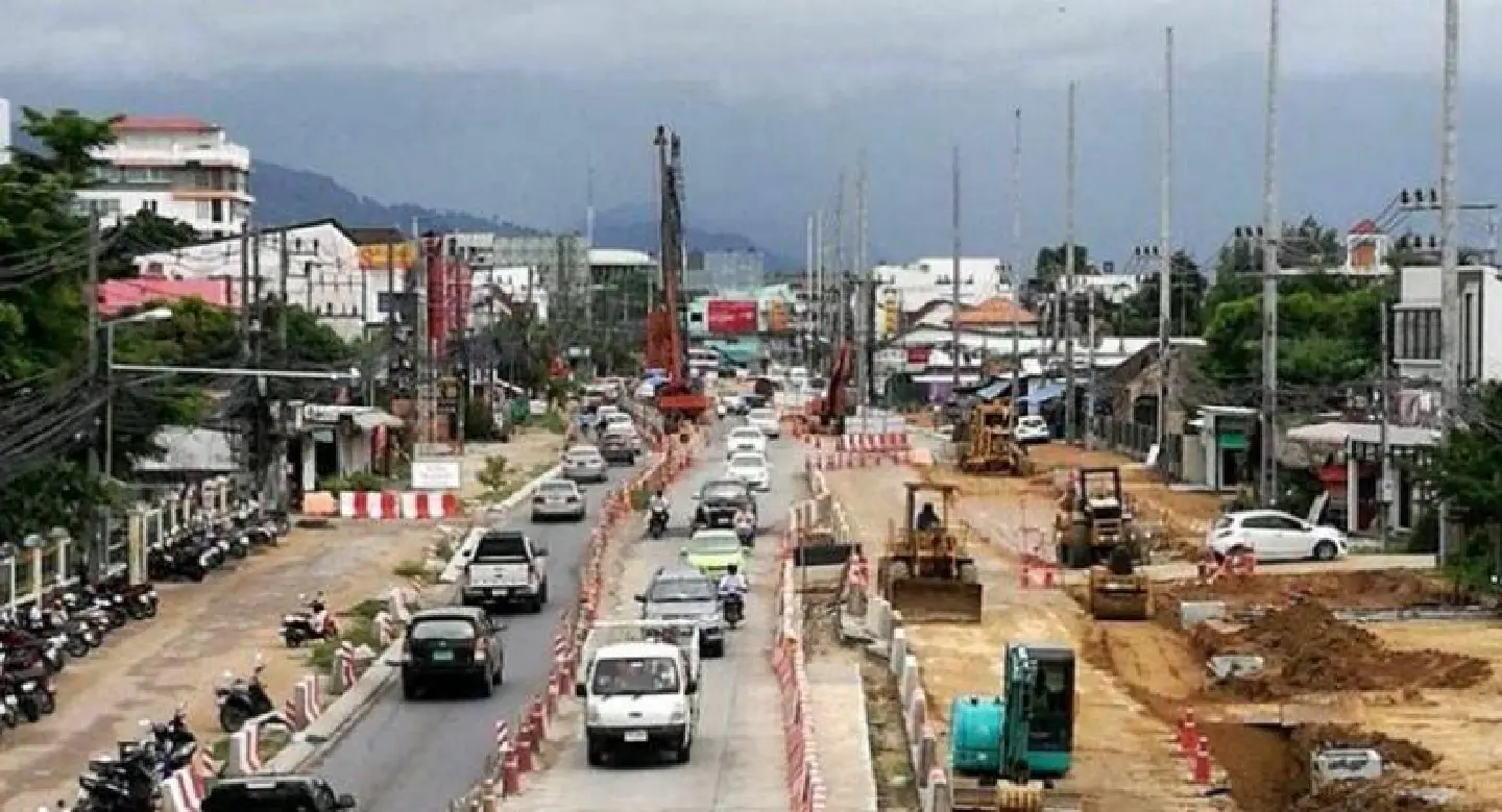 Work on Phuket underpass to finish in April next year Work on Phuket underpass to finish in April next year
