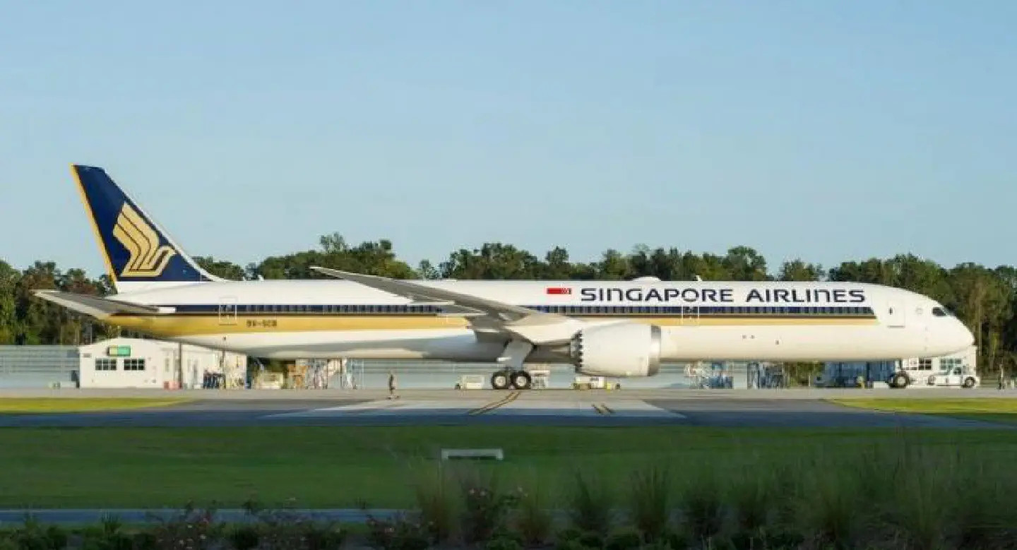 SIA to introduce new Dreamliner