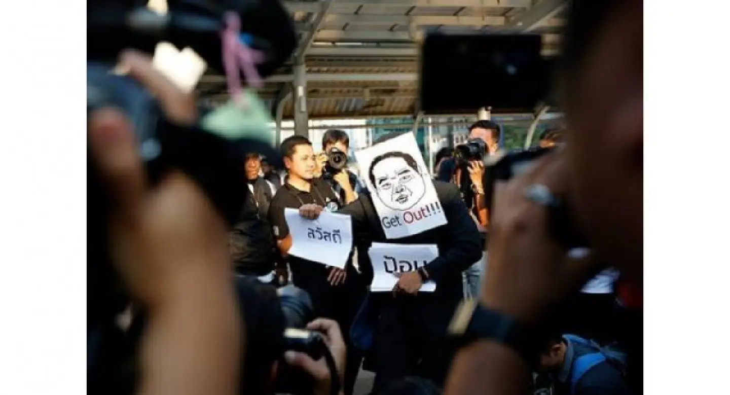 Prawit aide shocked at Teerakiat watch scandal remarks