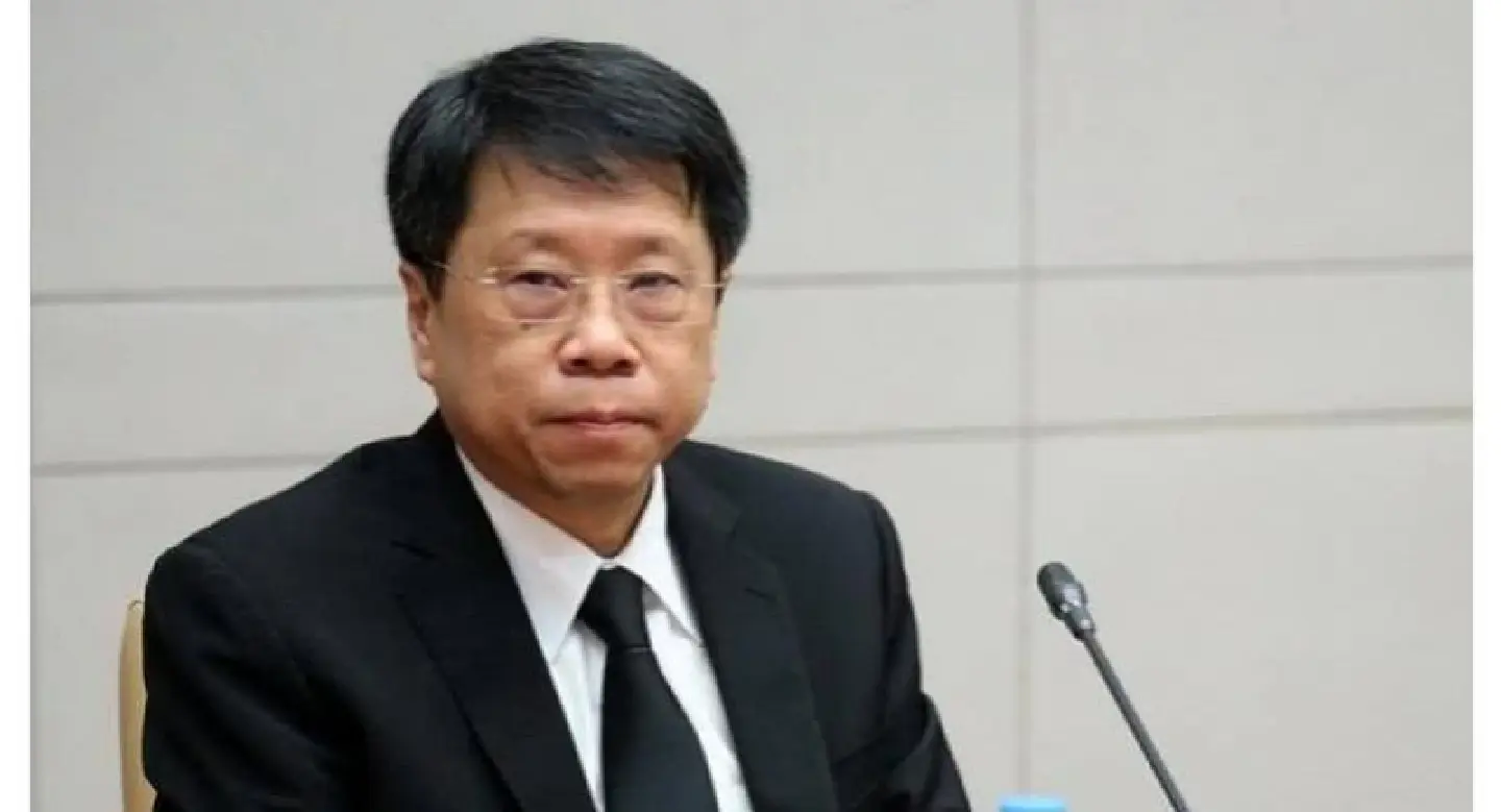 Teerakiat fails to attend Cabinet meeting Teerakiat fails to attend Cabinet meeting