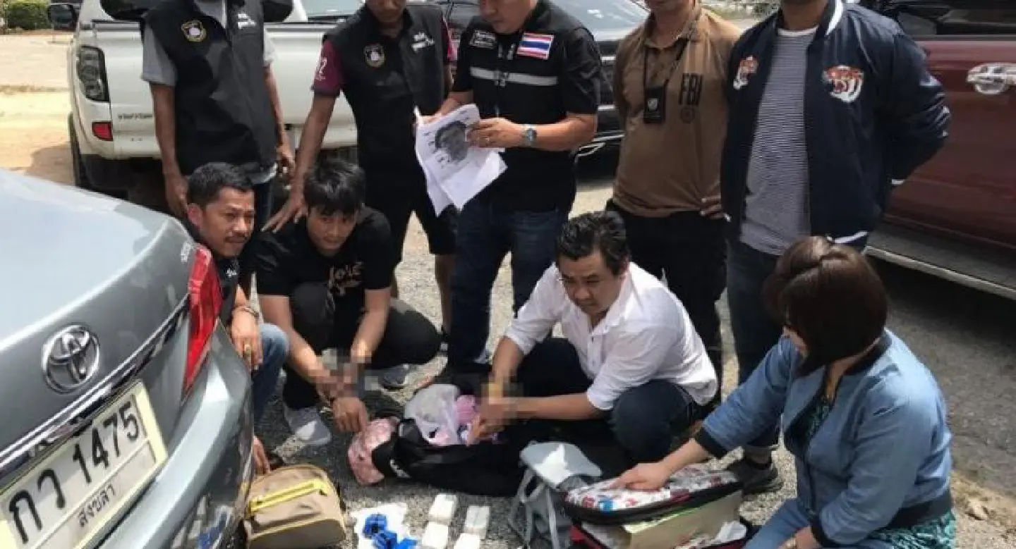 Four arrested at Hat Yai airport for alleged drug smuggling Four arrested at Hat Yai airport for alleged drug smuggling