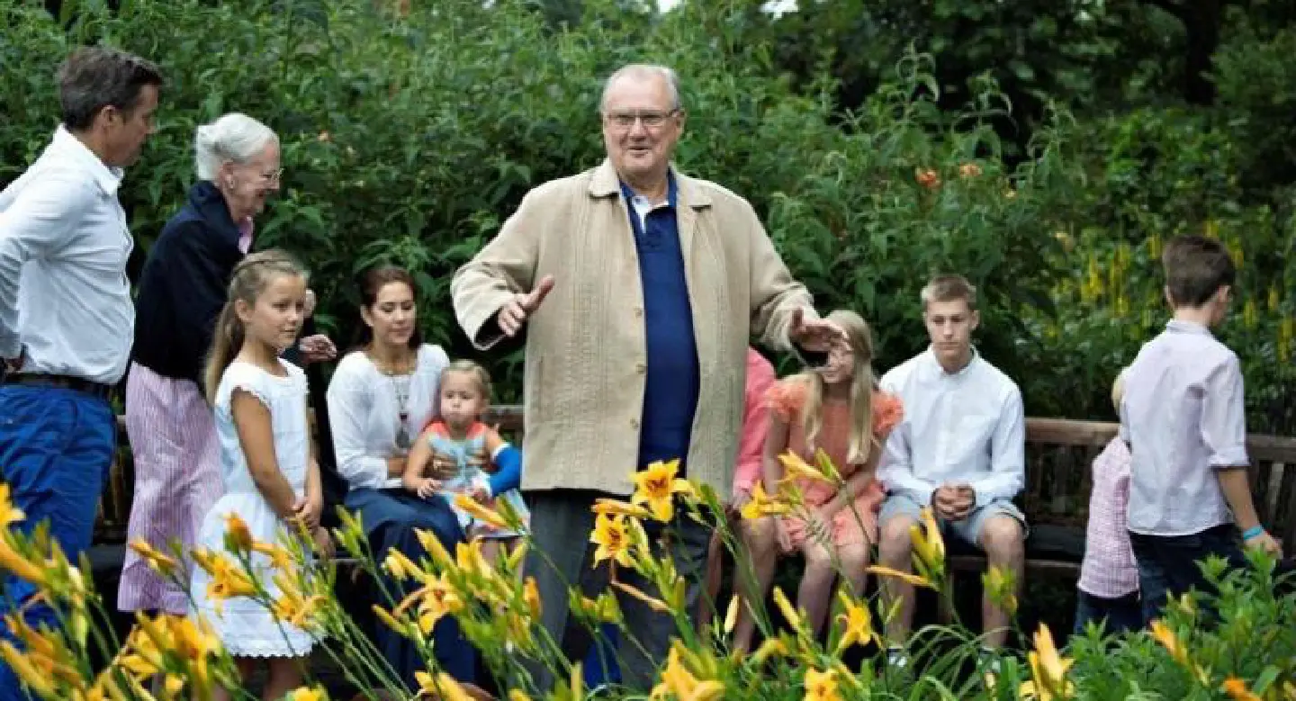 Prince Henrik, husband of Denmark's Queen Margrethe II, dies Prince Henrik, husband of Denmark's Queen Margrethe II, dies