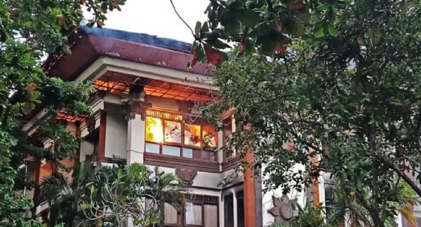 Fire at Bali governor's office investigated Fire at Bali governor's office investigated