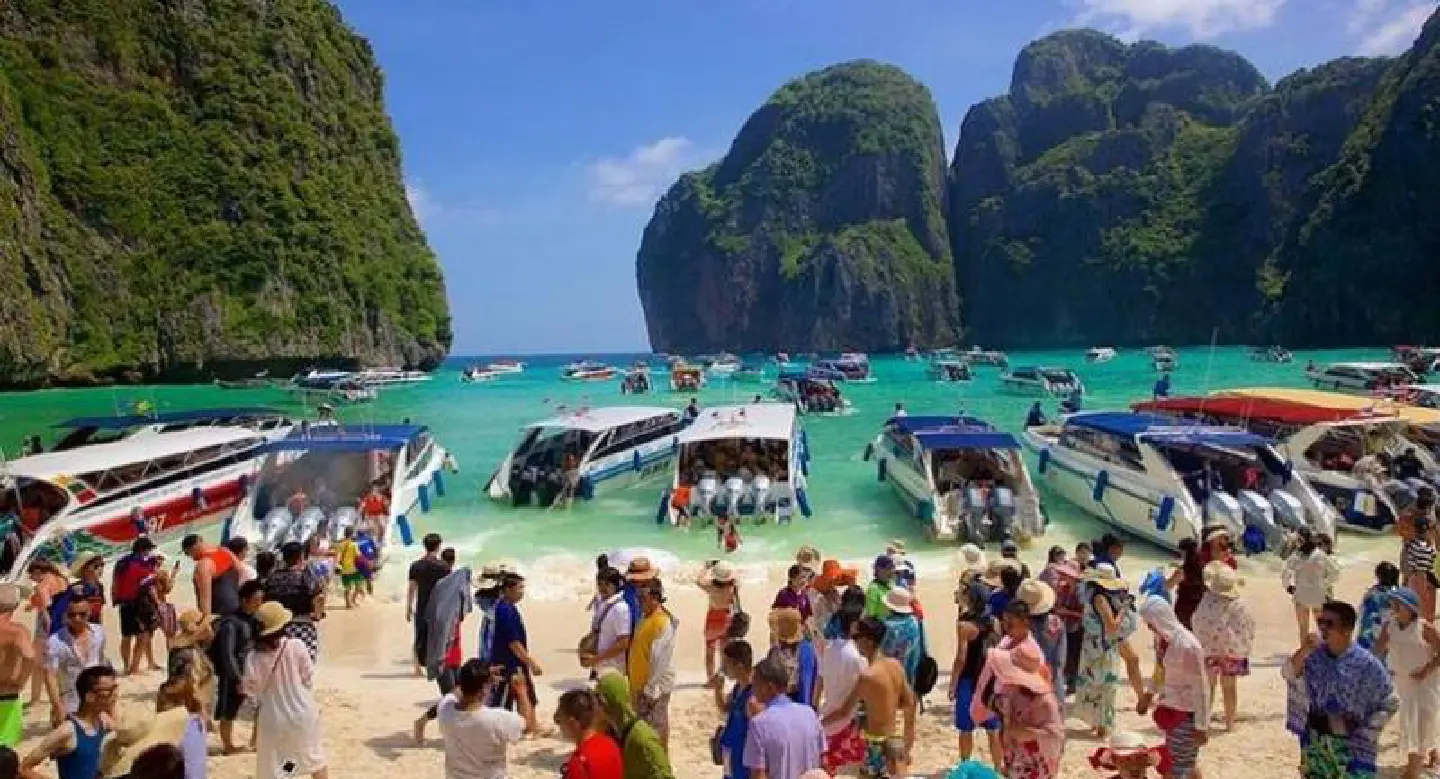 TAT official denies boat ban at Phi Phi’s Maya Bay as parks grapple with environmental toll TAT official denies boat ban at Phi Phi’s Maya Bay as parks grapple with environmental toll