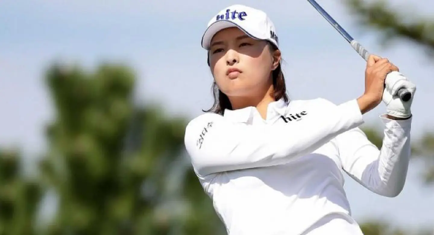 South Korea's Ko leads Australian Open by two shots South Korea's Ko leads Australian Open by two shots