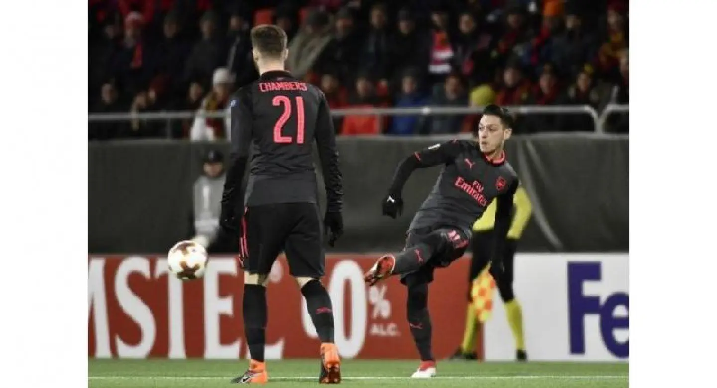 Arsenal ease to victory, Batshuayi grabs Dortmund comeback win Arsenal ease to victory, Batshuayi grabs Dortmund comeback win