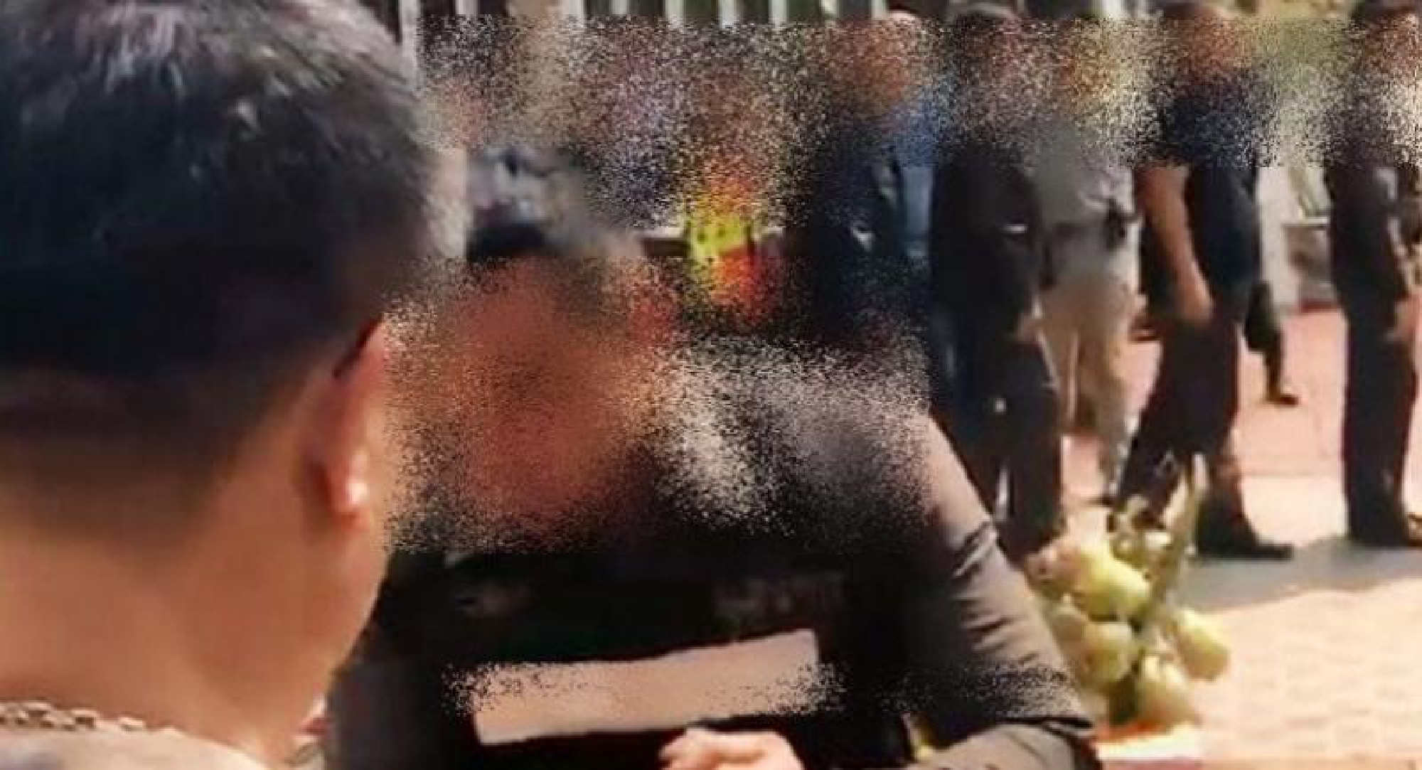 Policemen ‘took angpao from alleged gambling den owner’