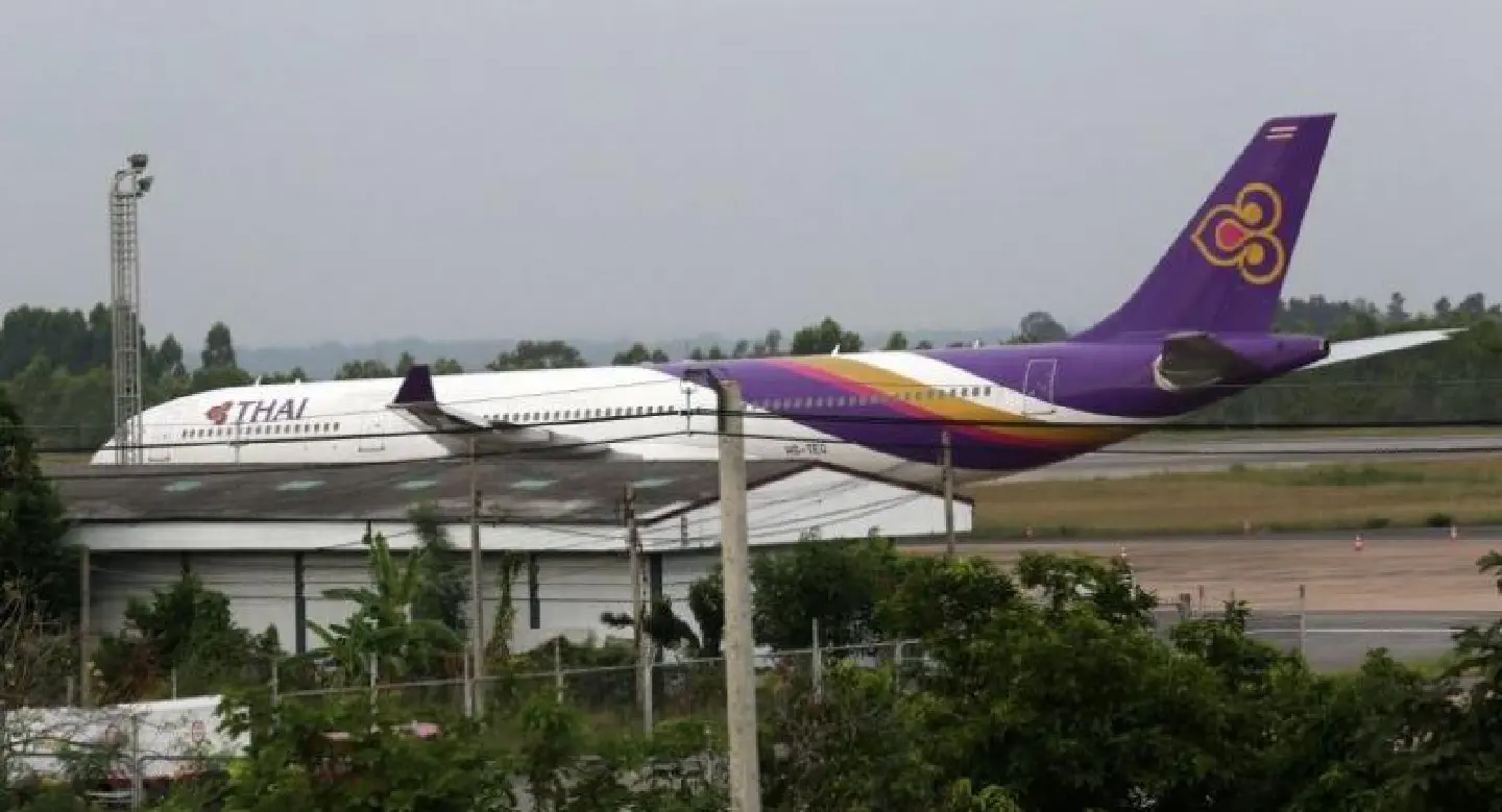 THAI makes emergency landing at Suvarnabhumi Airport THAI makes emergency landing at Suvarnabhumi Airport