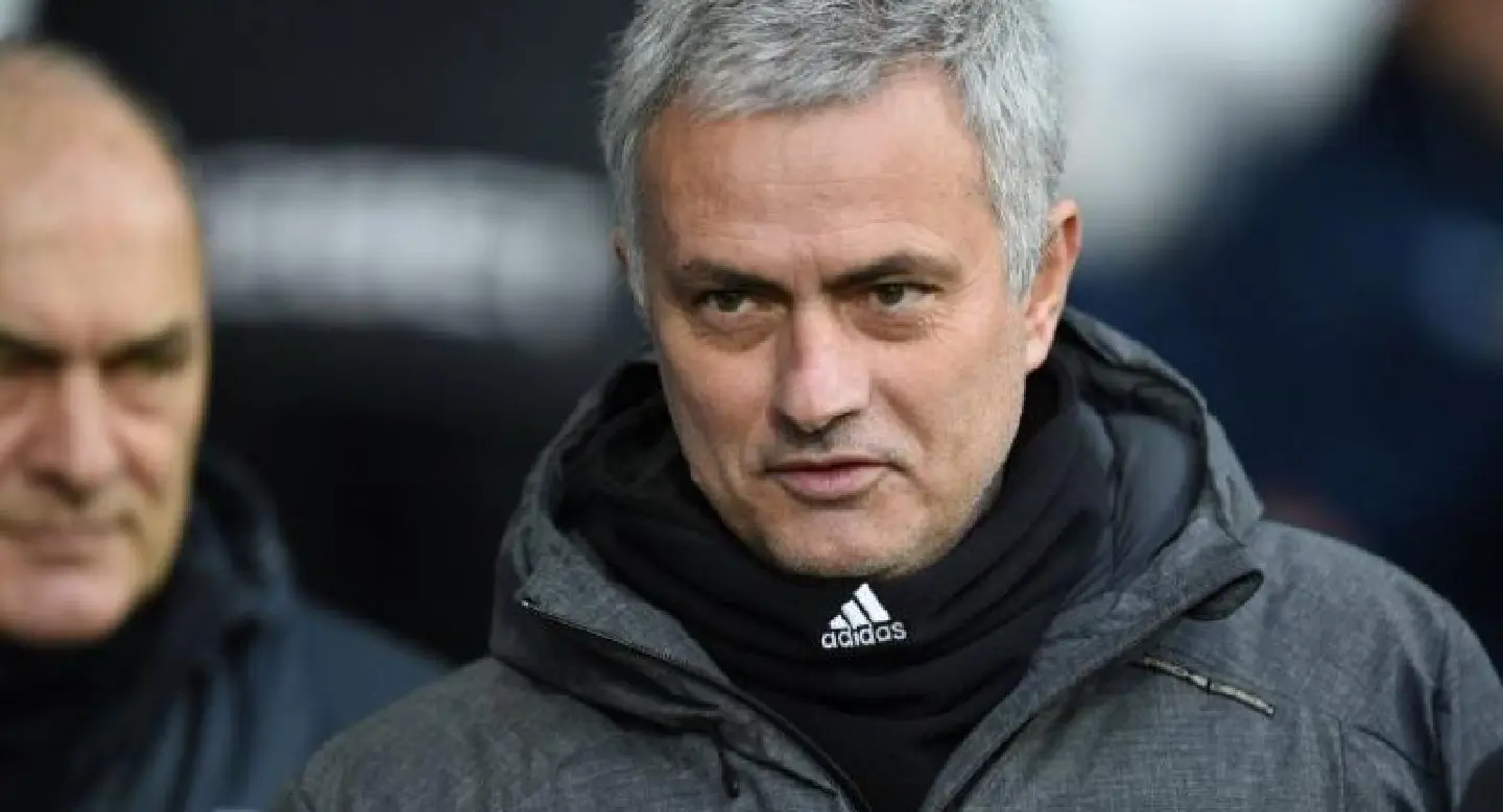 Mourinho admits concern at Herrera injury in Sevilla draw Mourinho admits concern at Herrera injury in Sevilla draw
