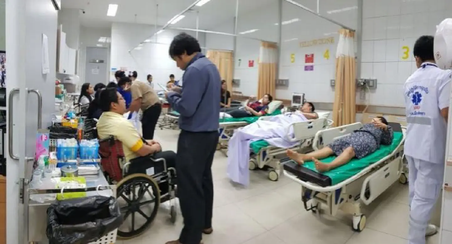 29 public health officials suffer from food poisoning 29 public health officials suffer from food poisoning