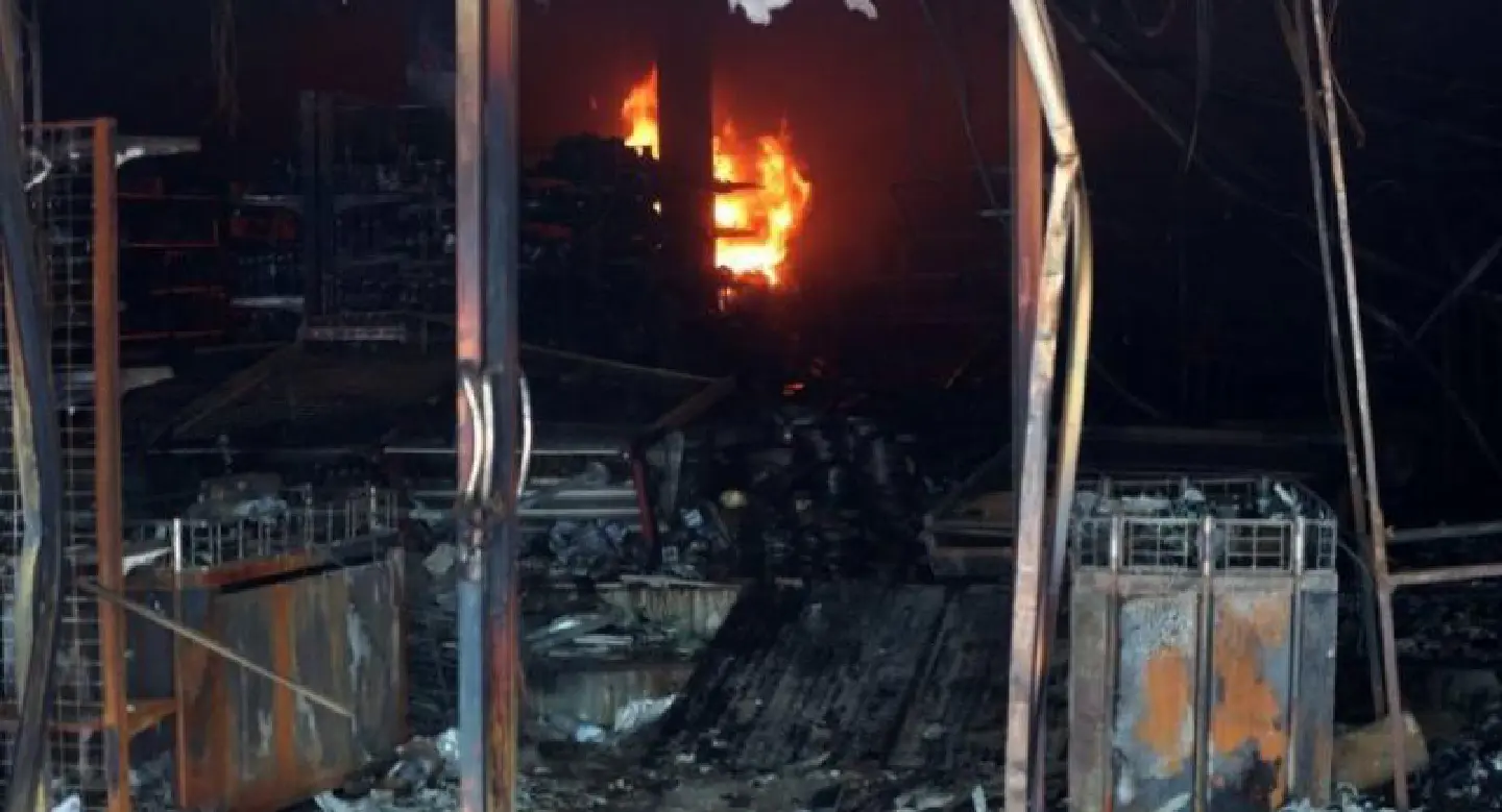 Narathiwat arsonists used wallets in new tactic Narathiwat arsonists used wallets in new tactic