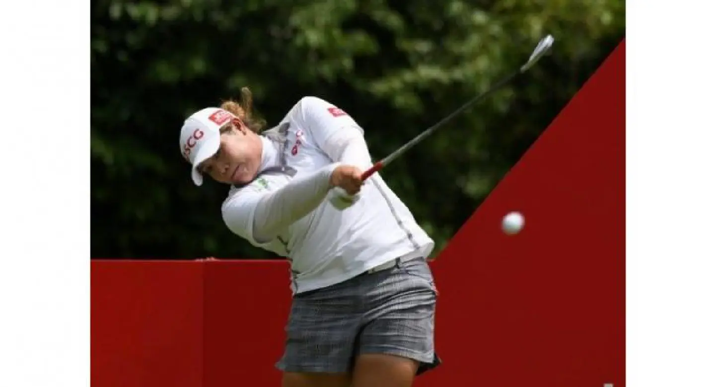 Ariya trails leader 3 strokes in LPGA Singapore Ariya trails leader 3 strokes in LPGA Singapore