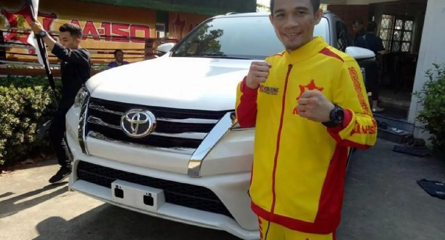 Srisaket's dream fulfilled Srisaket's dream fulfilled