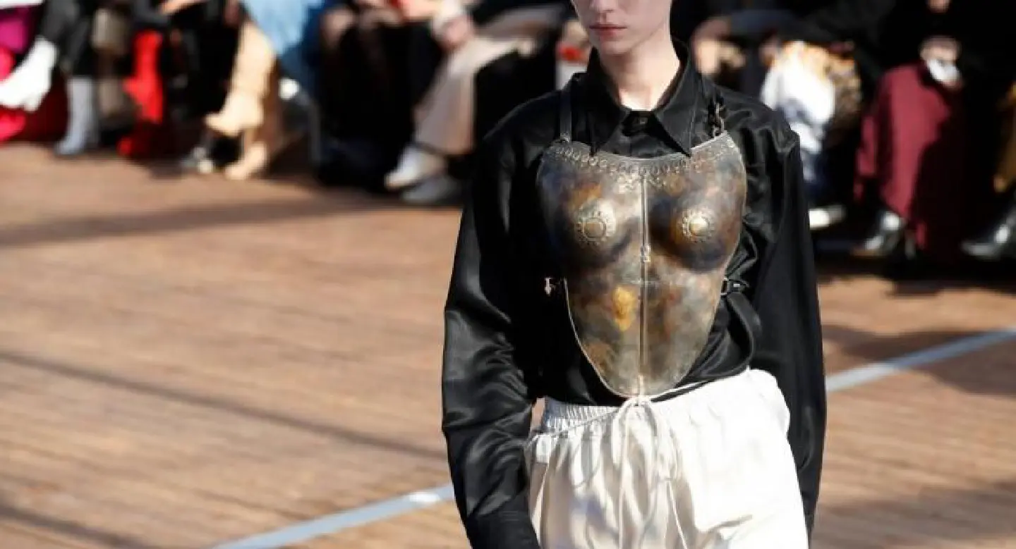 A catwalk letter to the Queen of Punk A catwalk letter to the Queen of Punk