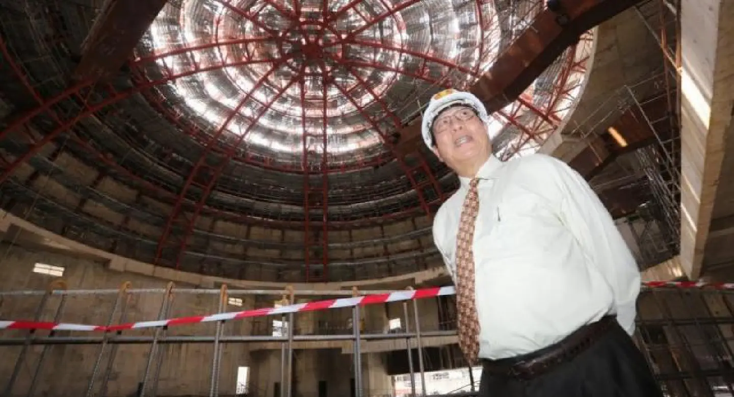 New Parliament building well underway