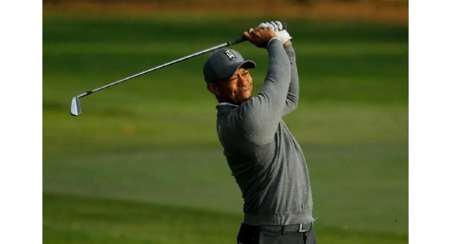 Woods battles to sub-par start at Valspar Woods battles to sub-par start at Valspar