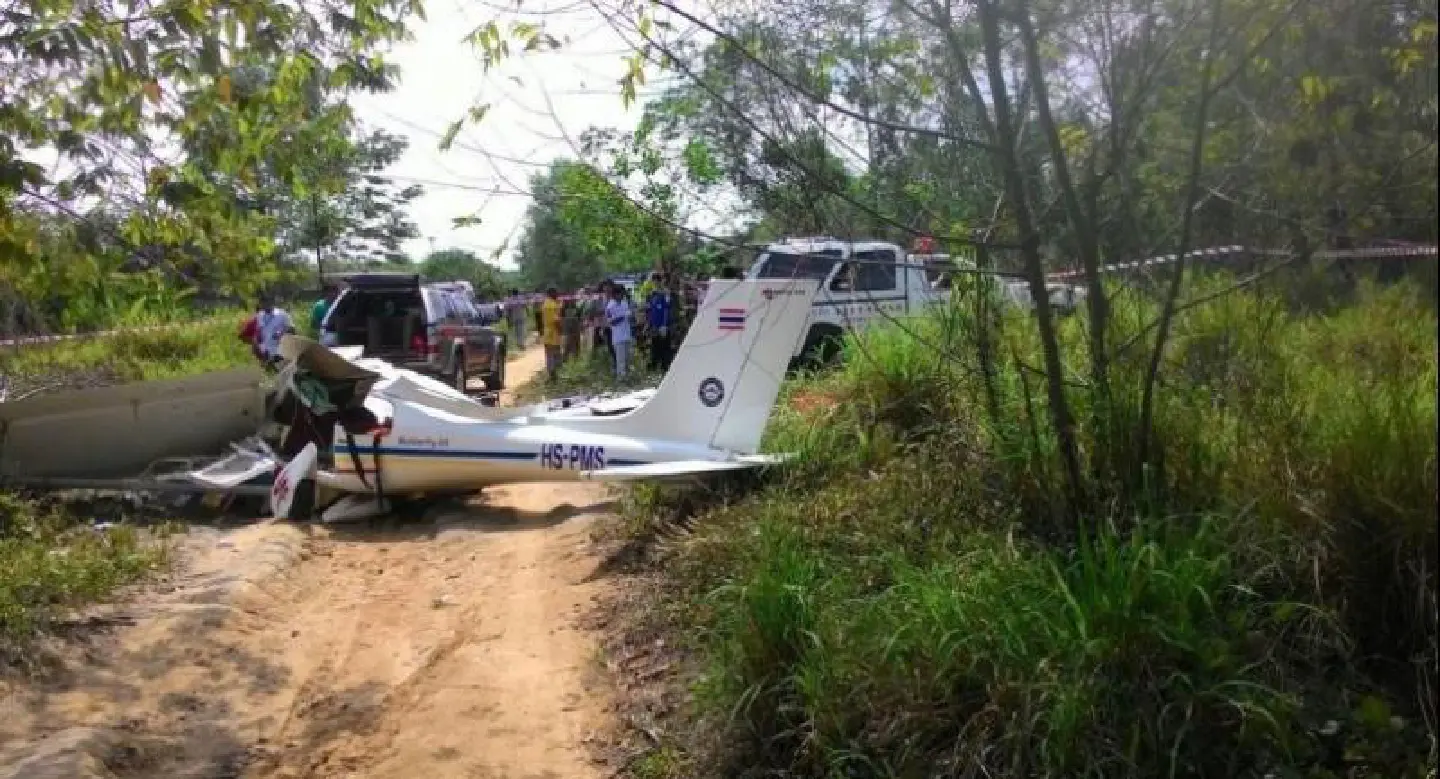 Two killed, two hurt in plane crash in Phuket Two killed, two hurt in plane crash in Phuket