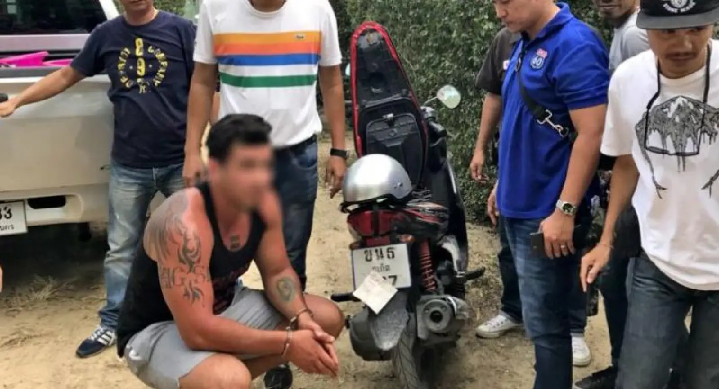 Argentinian stole from Chinese tourists ‘to help sick wife’ Argentinian stole from Chinese tourists ‘to help sick wife’