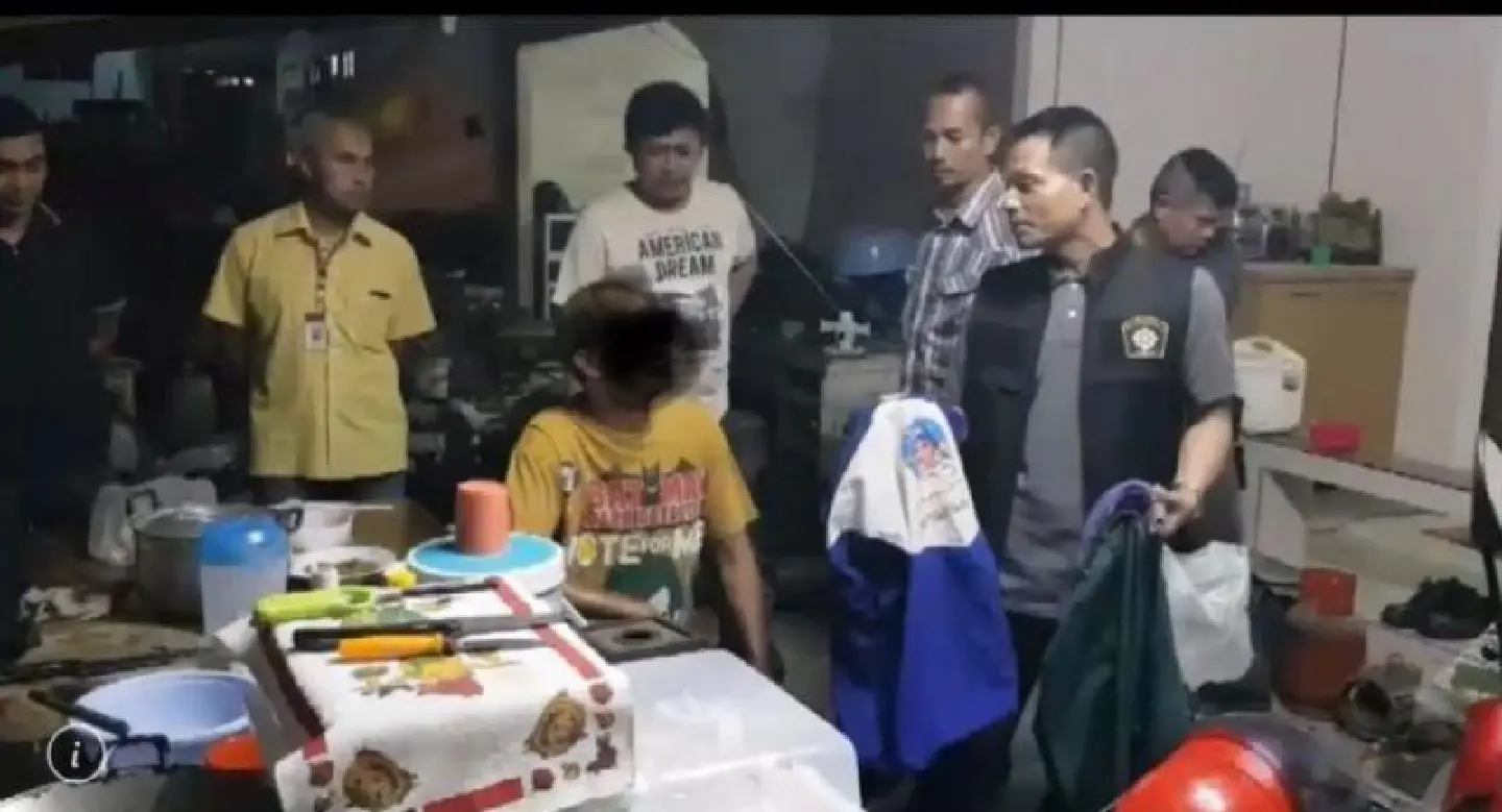 Man arrested after convenience store robbed in robbed Man arrested after convenience store robbed in robbed