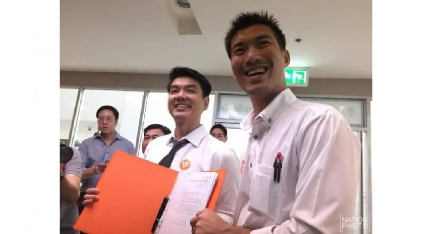 Piyabutr exits Nitirat to take political plunge