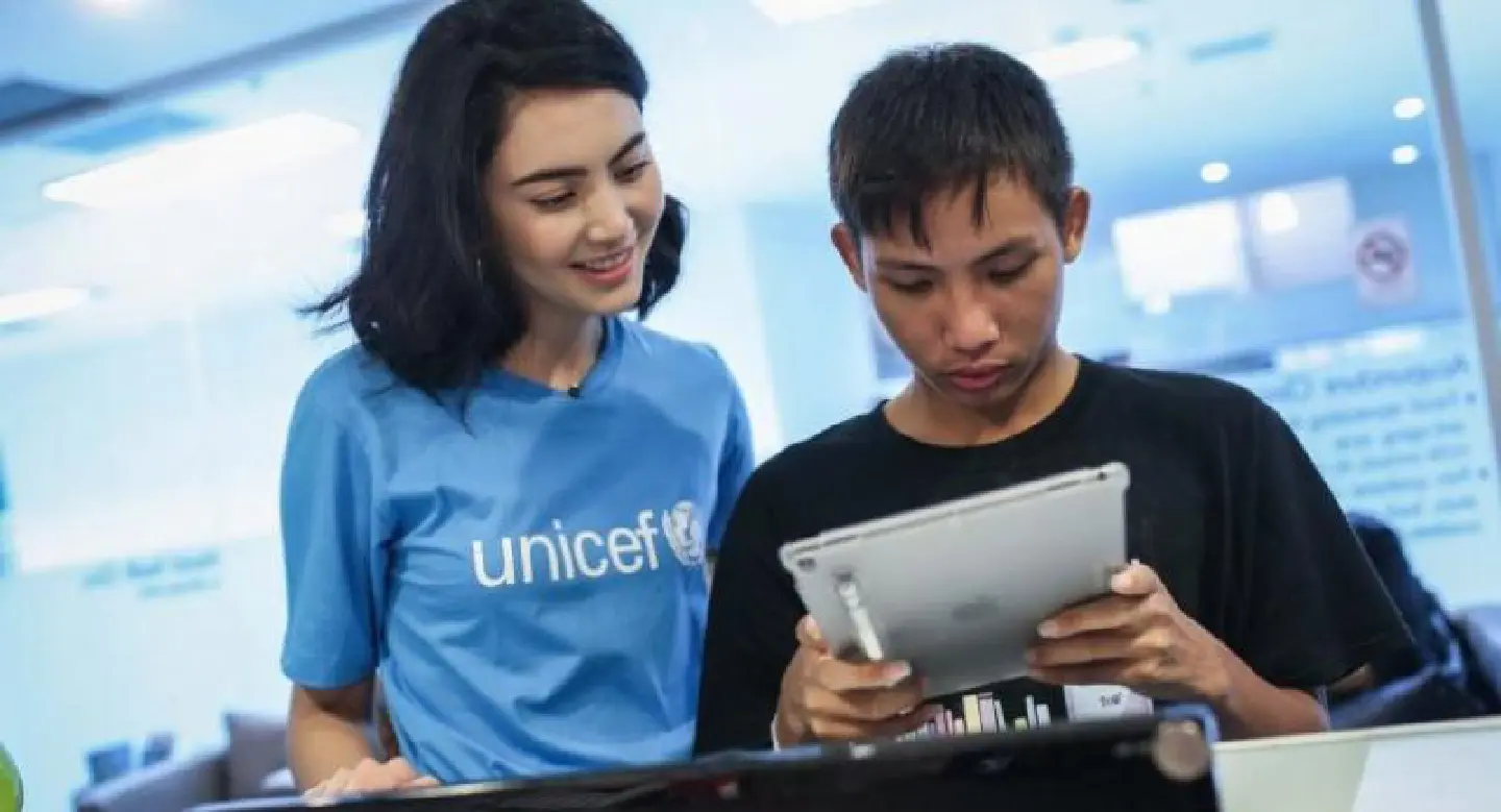 Online service aims to curb HIV and STI infections Online service aims to curb HIV and STI infections