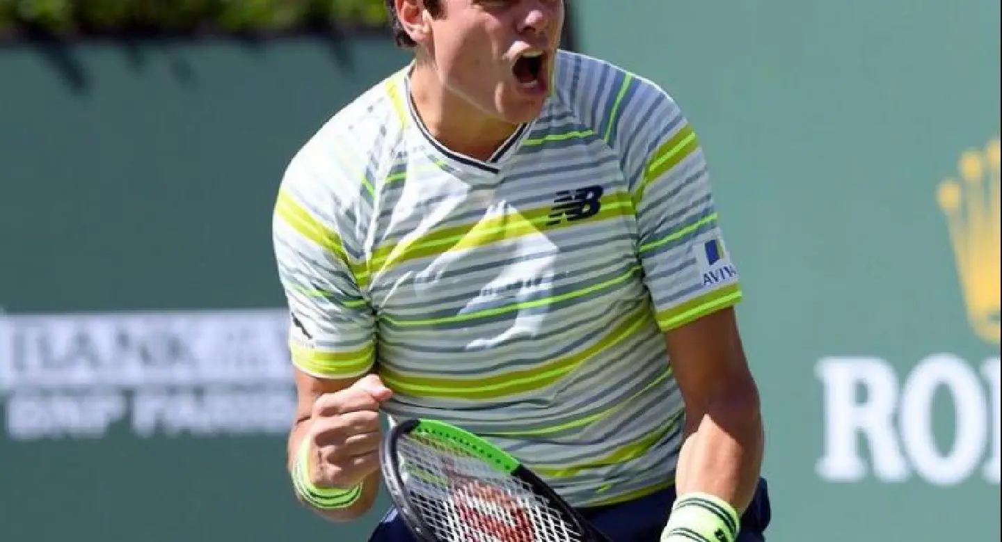 Raonic books semi-final showdown with Del Potro