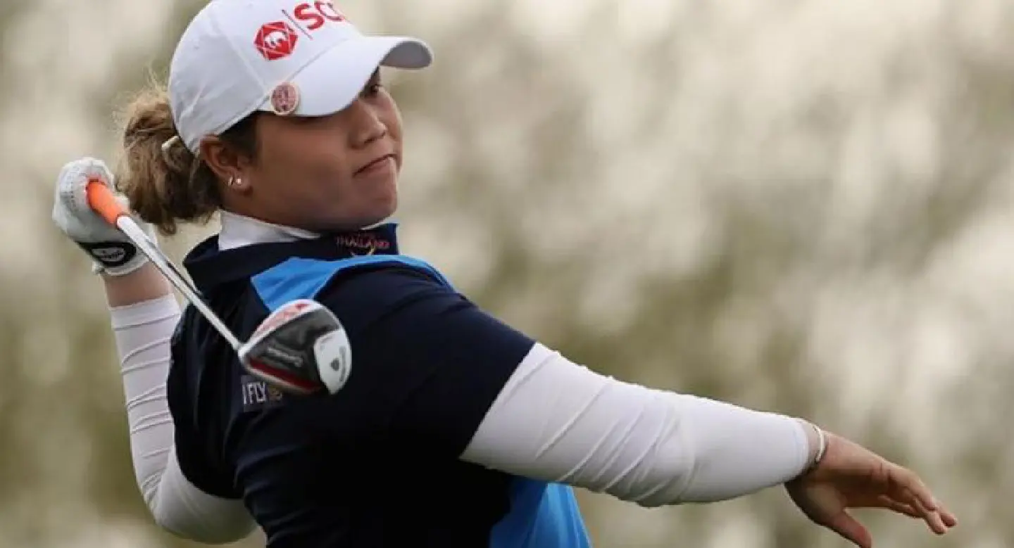 Ariya still a stroke behind leader in Arizona