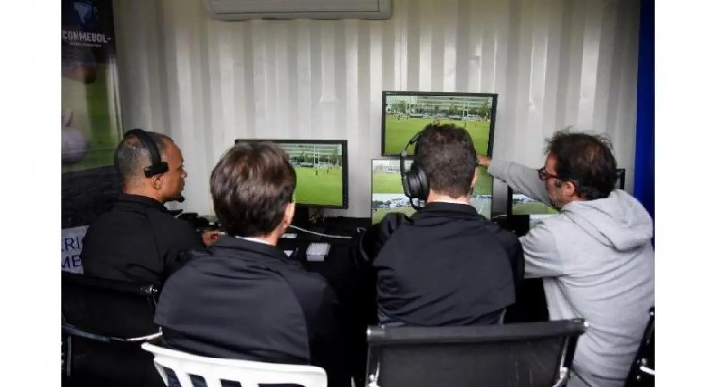 FIFA gives VAR green light for World Cup, lifts 30-year Iraq ban FIFA gives VAR green light for World Cup, lifts 30-year Iraq ban