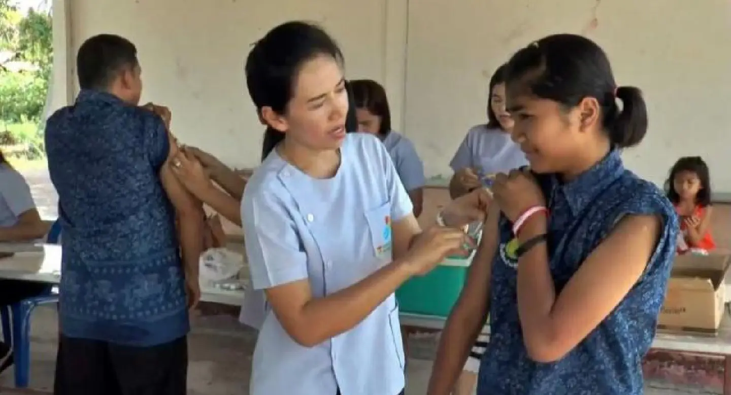 Rabies shots for 143 Buri Ram villagers after girl’s death Rabies shots for 143 Buri Ram villagers after girl’s death