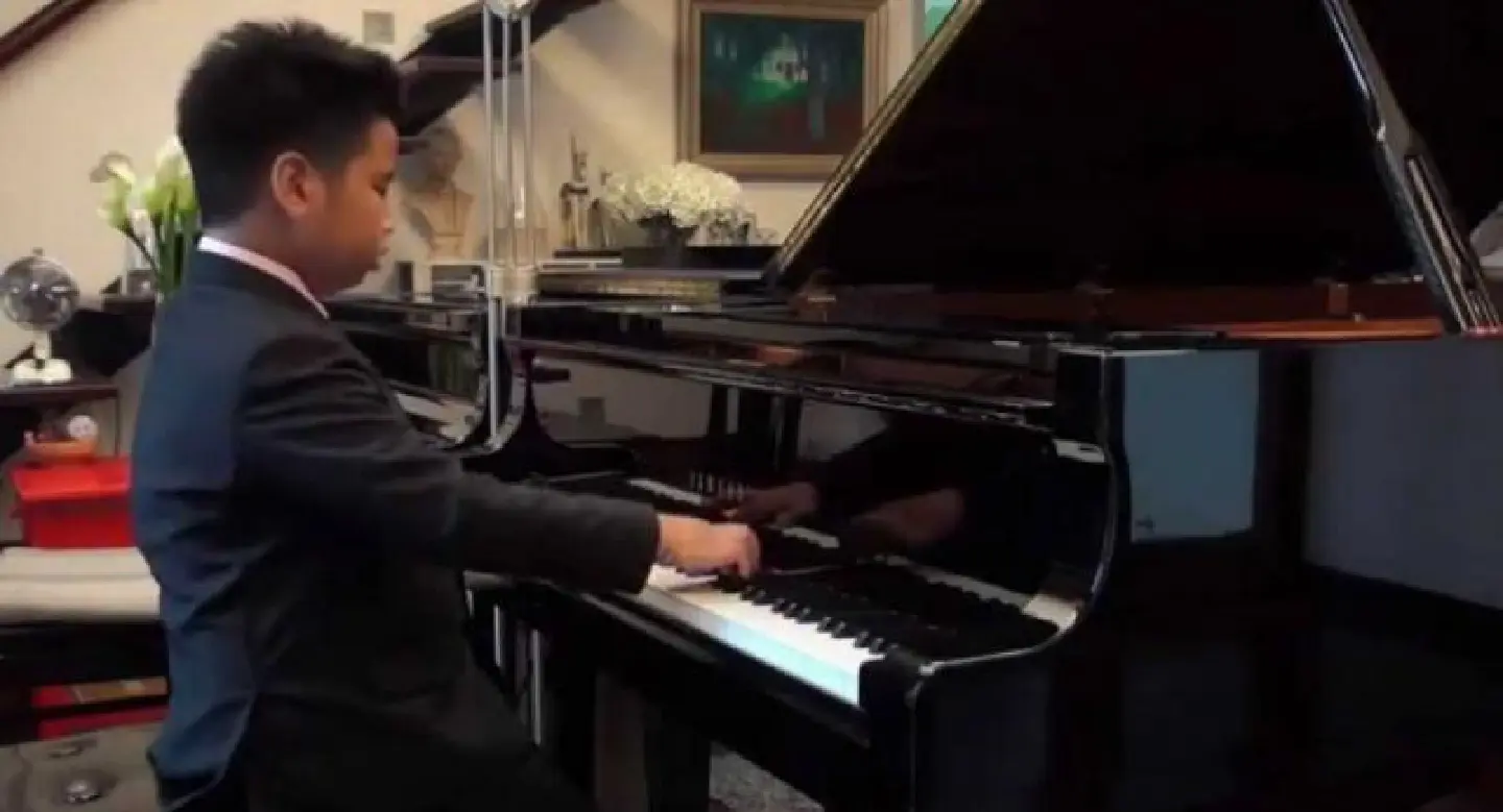 Talent at their fingertips Talent at their fingertips