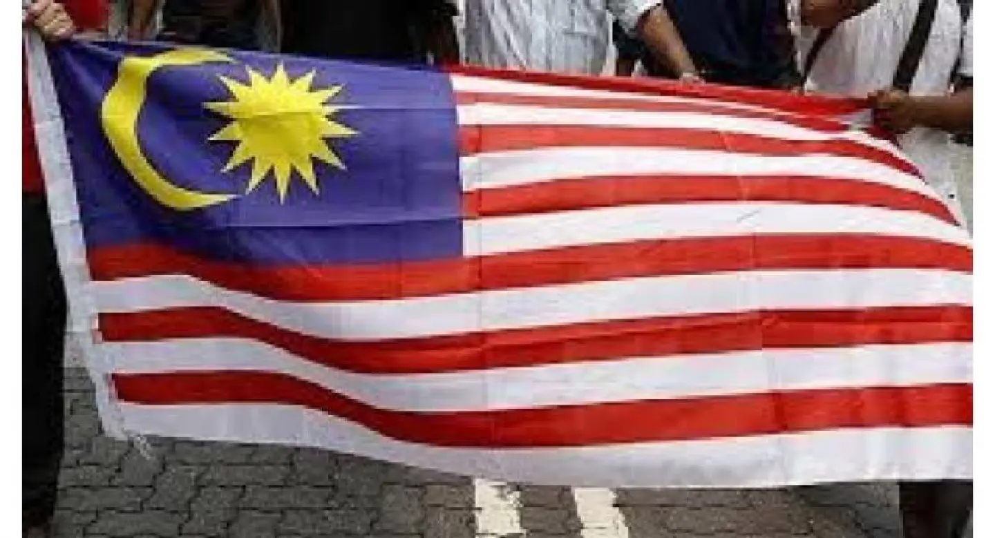 Malaysian flag mistaken for Islamic State symbols in the US leads to lawsuit Malaysian flag mistaken for Islamic State symbols in the US leads to lawsuit