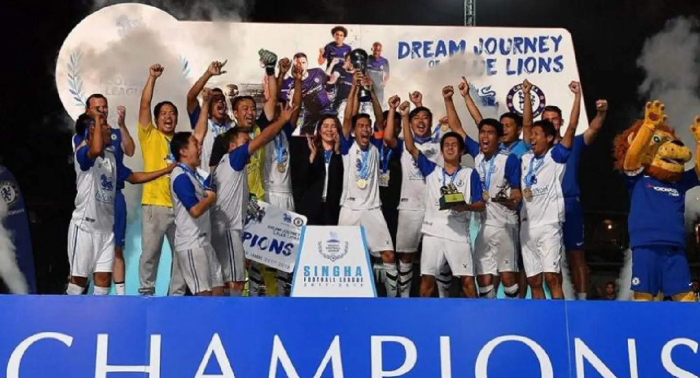 One man down, winners Saraburi earn dream trip to London One man down, winners Saraburi earn dream trip to London