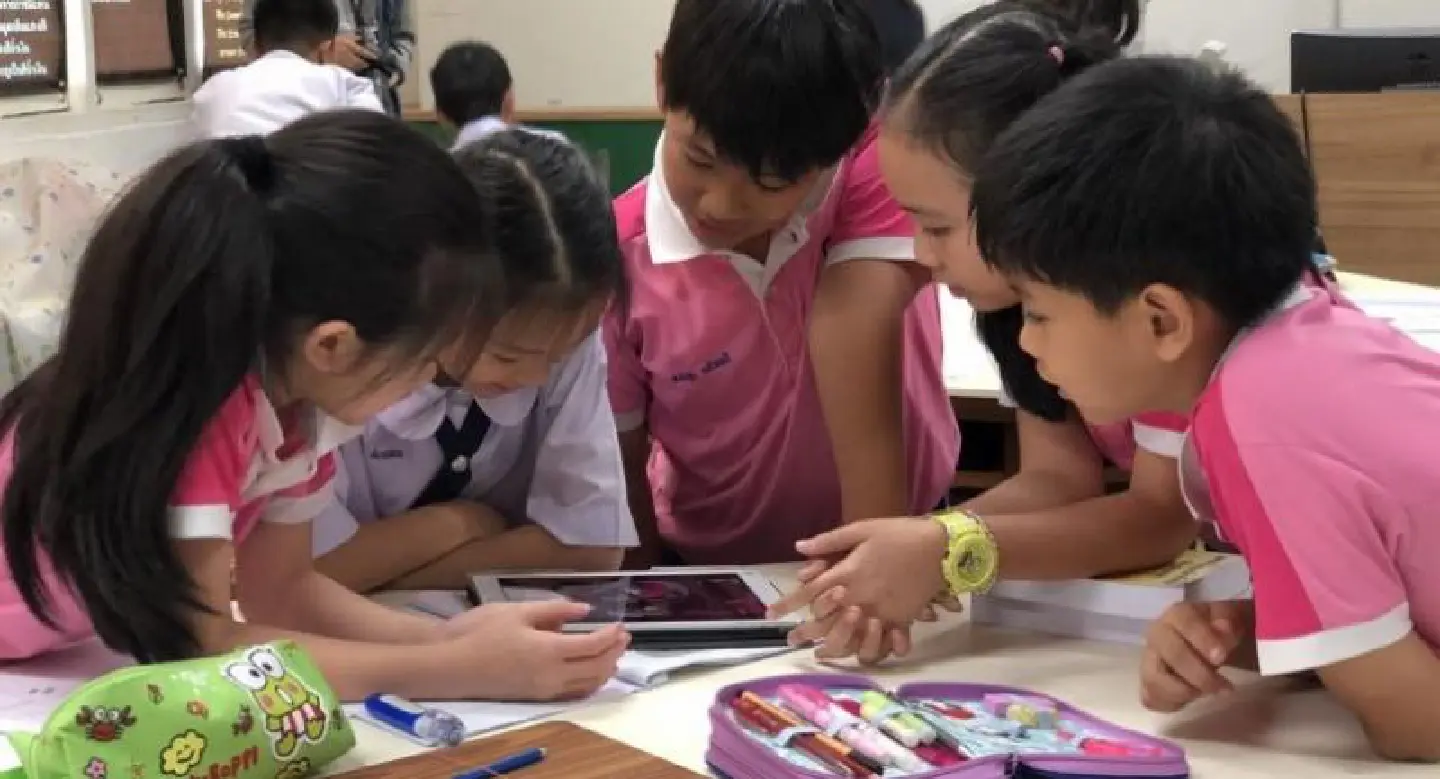 Tablets keep students focused Tablets keep students focused