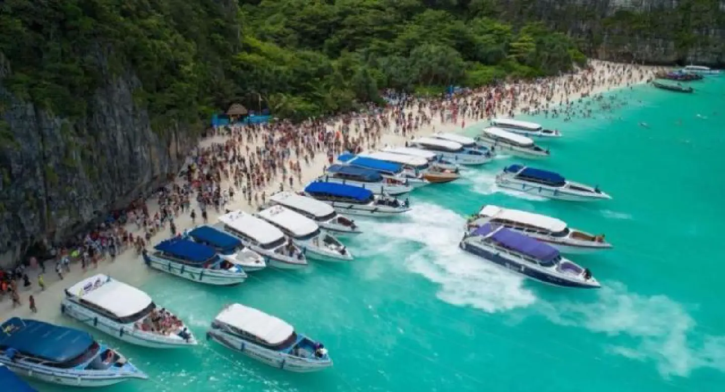 Thai bay from 'The Beach' to be shuttered for 4 months