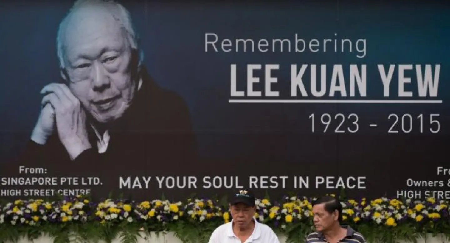 Singapore PM siblings wade back into family feud