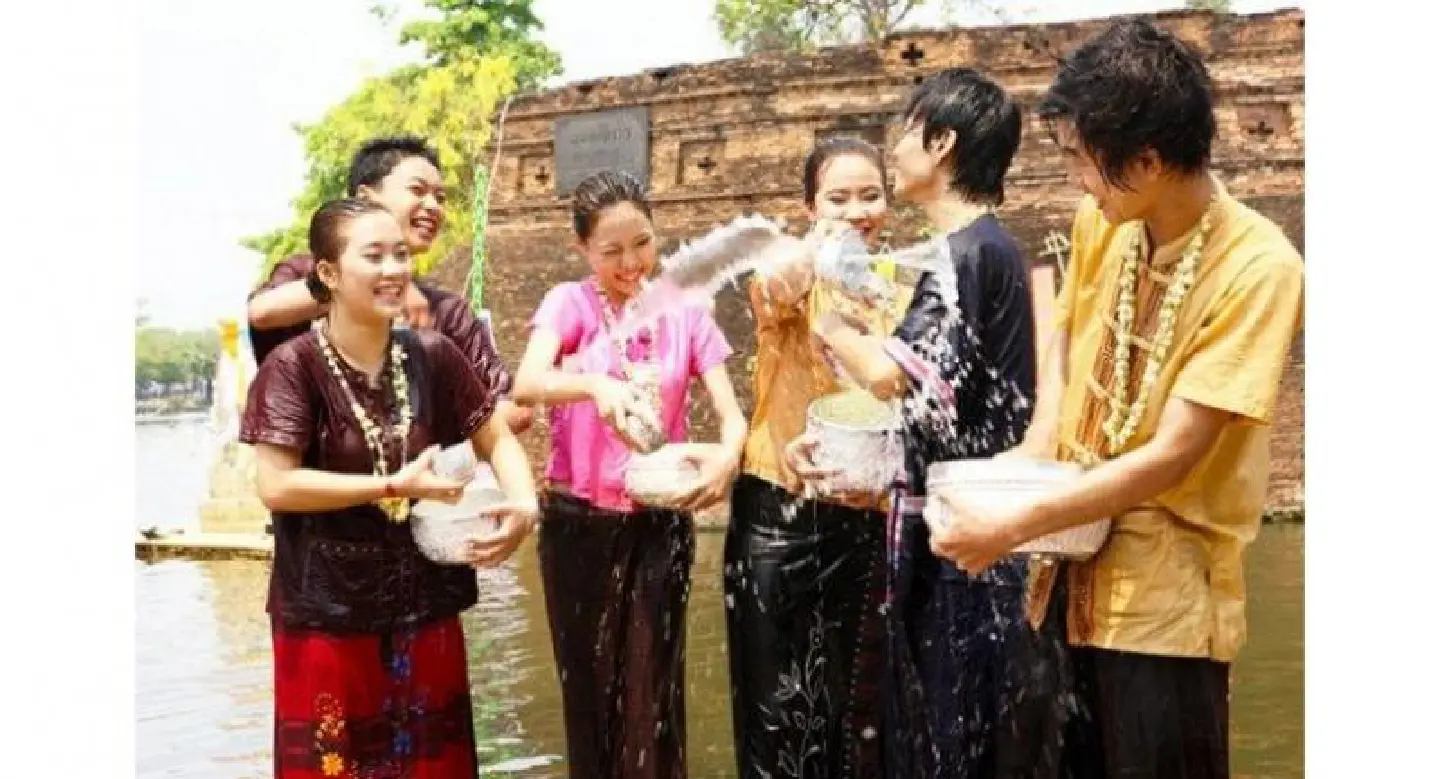 Songkran 2018 celebrations to make a splash in Thailand’s major and emerging destinations Songkran 2018 celebrations to make a splash in Thailand’s major and emerging destinations