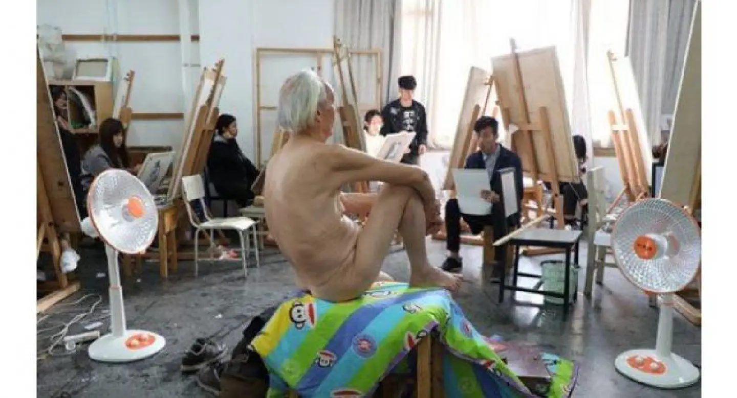 89-year-old nude model keeps posing with pride despite opposition from family