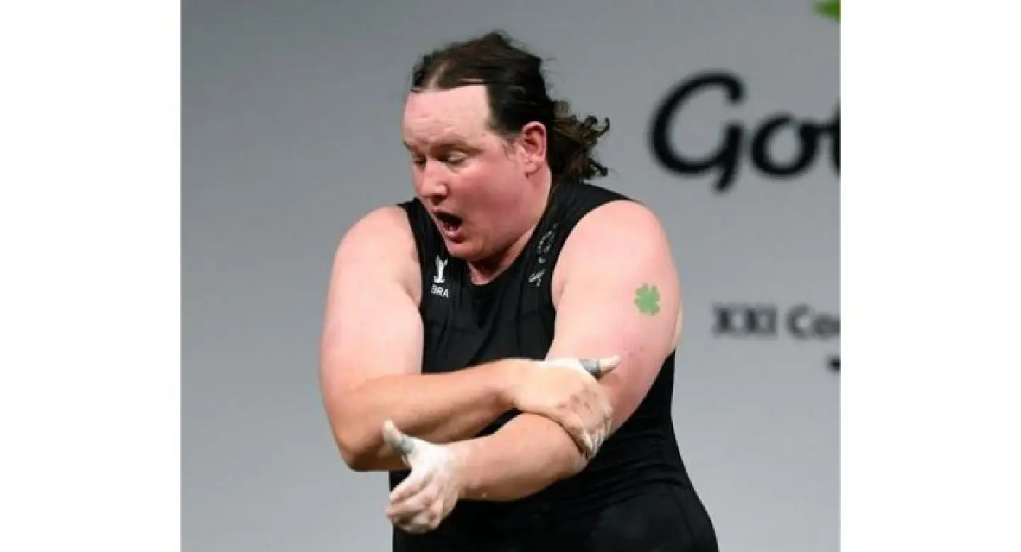 Transgender weightlifter says injury may be career-ending