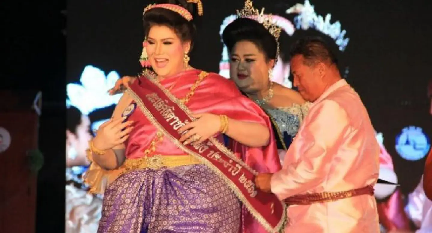 Pageant celebrates large, beautiful transgenders Pageant celebrates large, beautiful transgenders