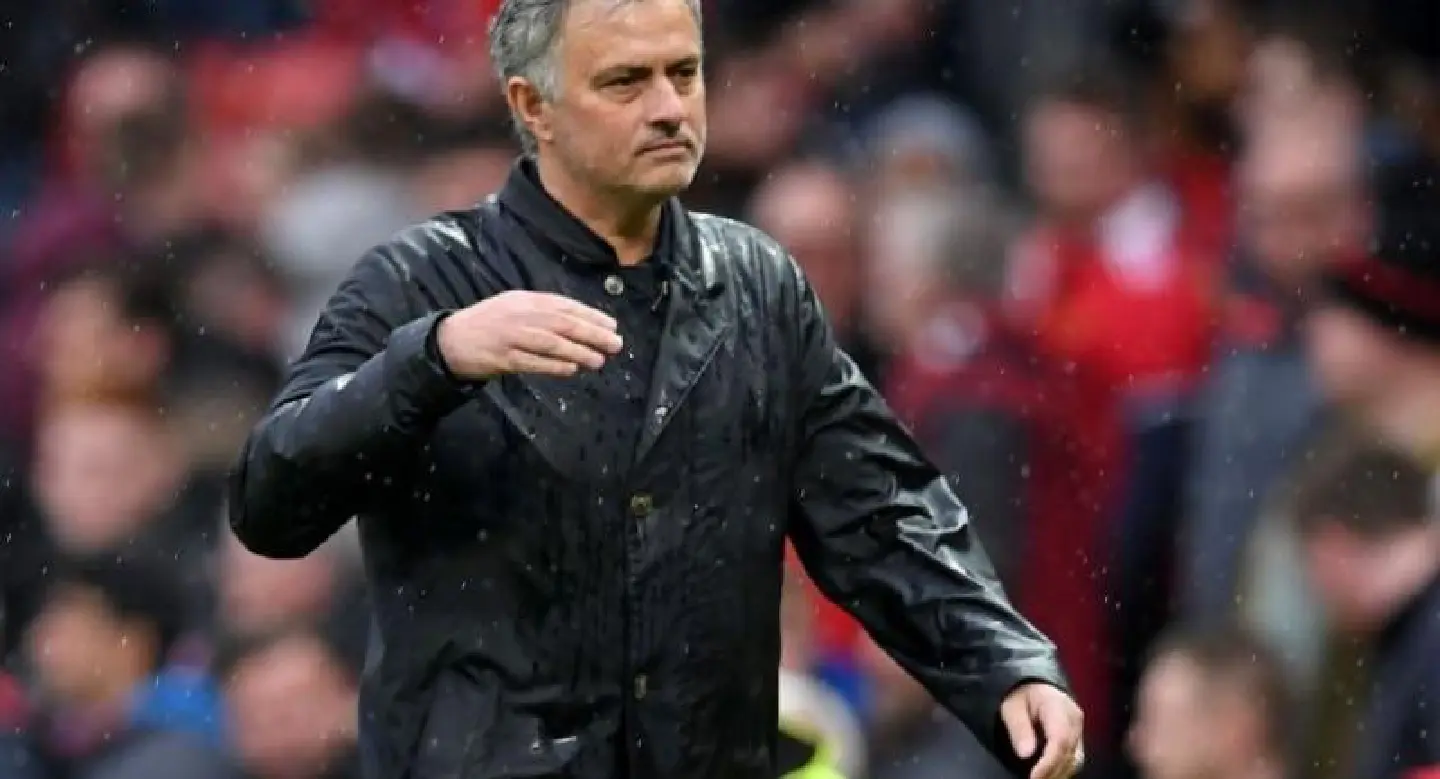 Mourinho warns Man Utd that top four isn't safe yet Mourinho warns Man Utd that top four isn't safe yet