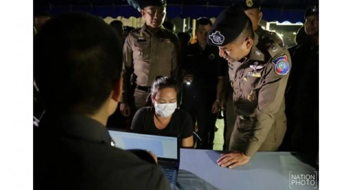 Vietnamese woman arrested as alleged member of pickpocket gang Vietnamese woman arrested as alleged member of pickpocket gang