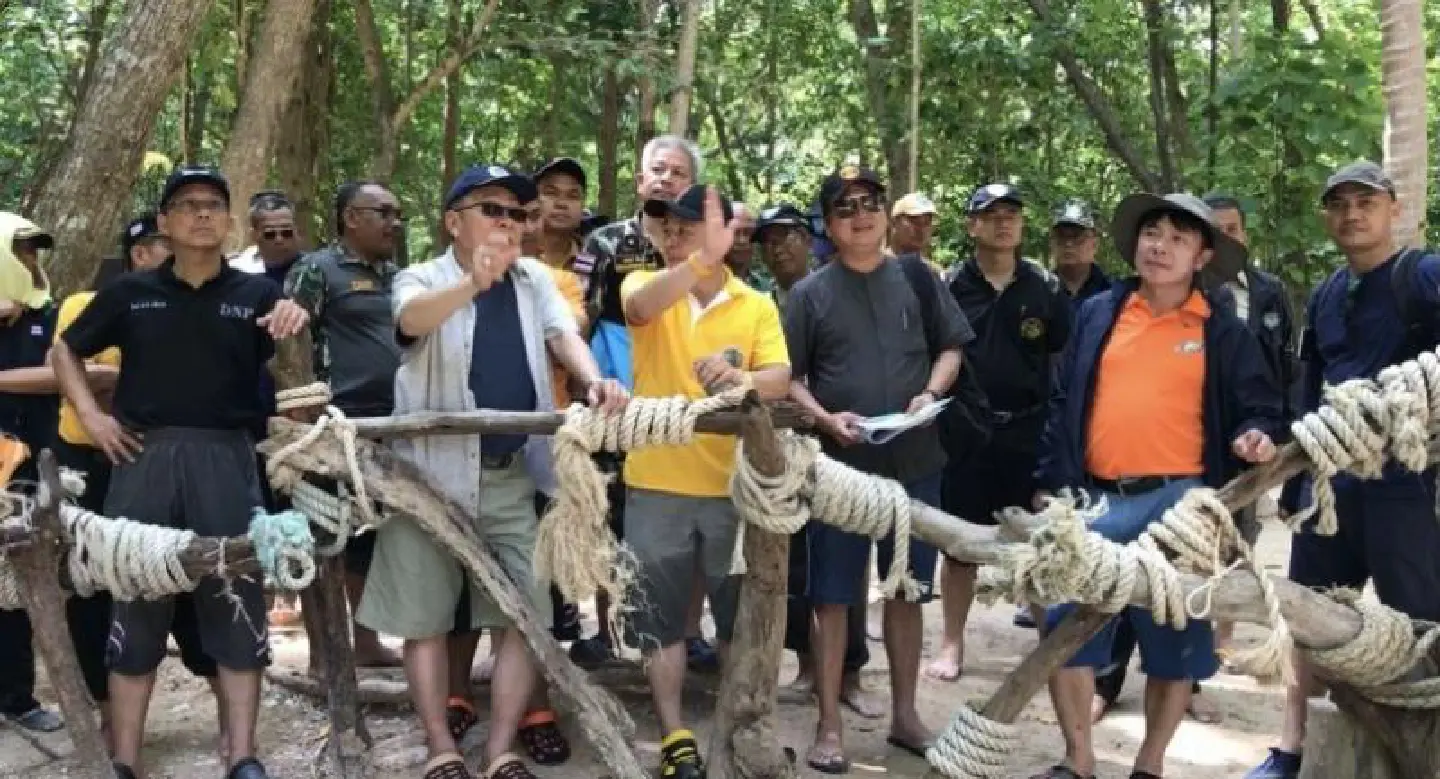 Officials prepare to close Maya Bay Officials prepare to close Maya Bay
