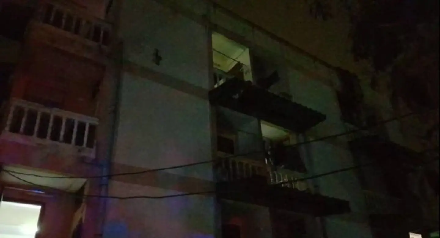 Mentally ill woman falls to death from Bangkok apartment building Mentally ill woman falls to death from Bangkok apartment building