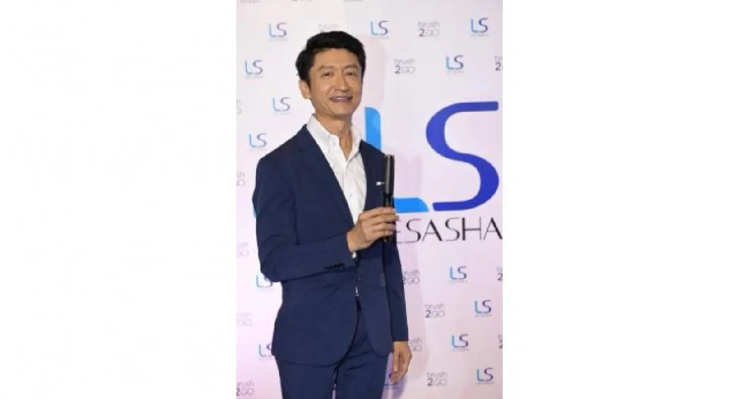 Kuron aims to stay atop market with plans for export drive and sharpened Web strategy