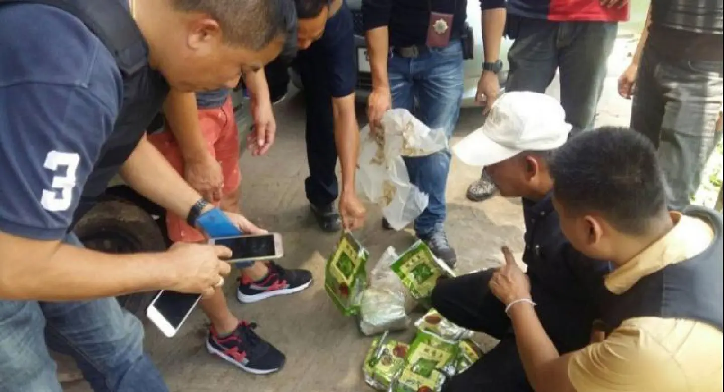 Nakhon Phanom headman arrested with 8kg of meth Nakhon Phanom headman arrested with 8kg of meth